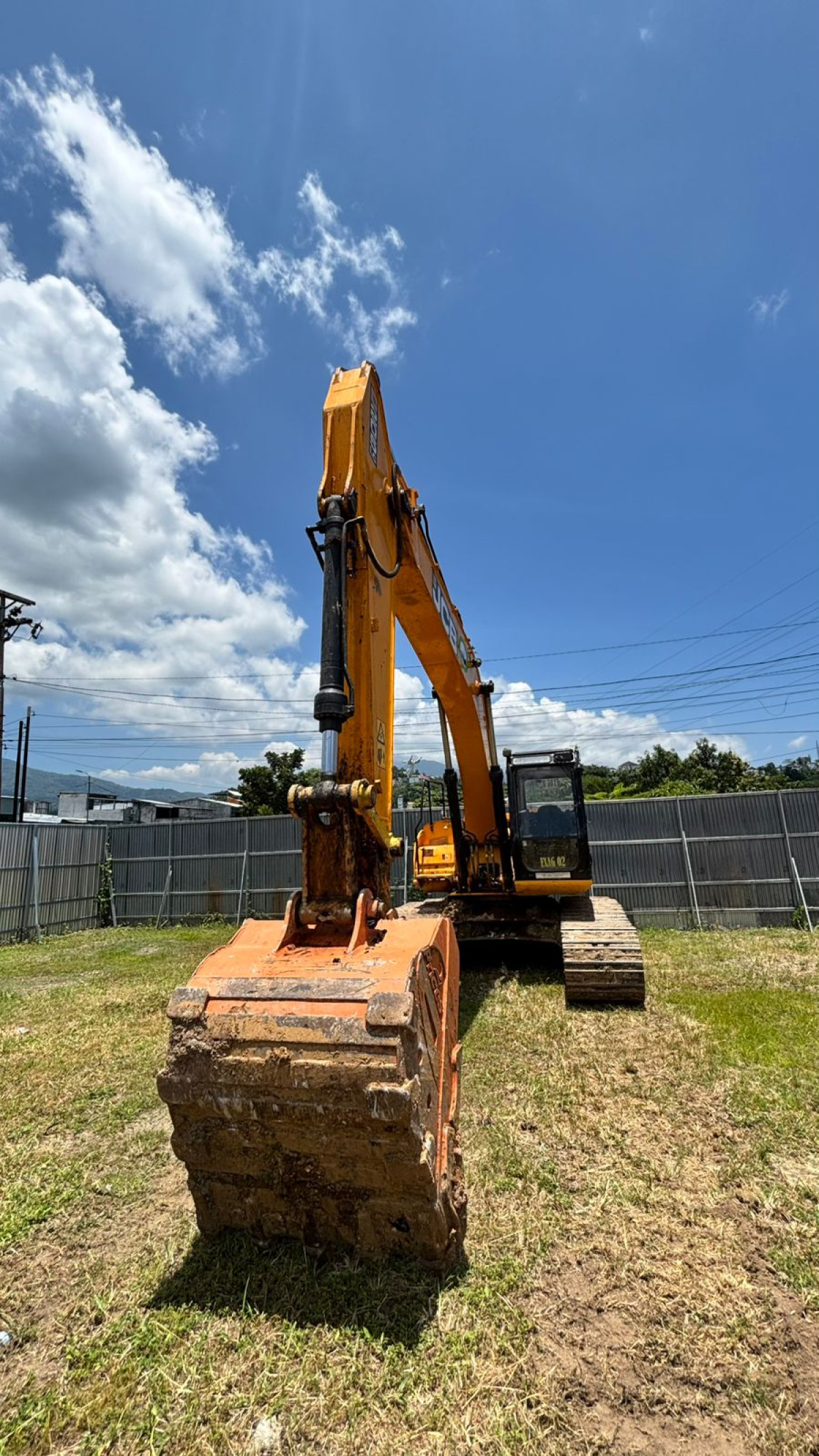 JCB EXCAVATOR  TYPE 205 LC NXT