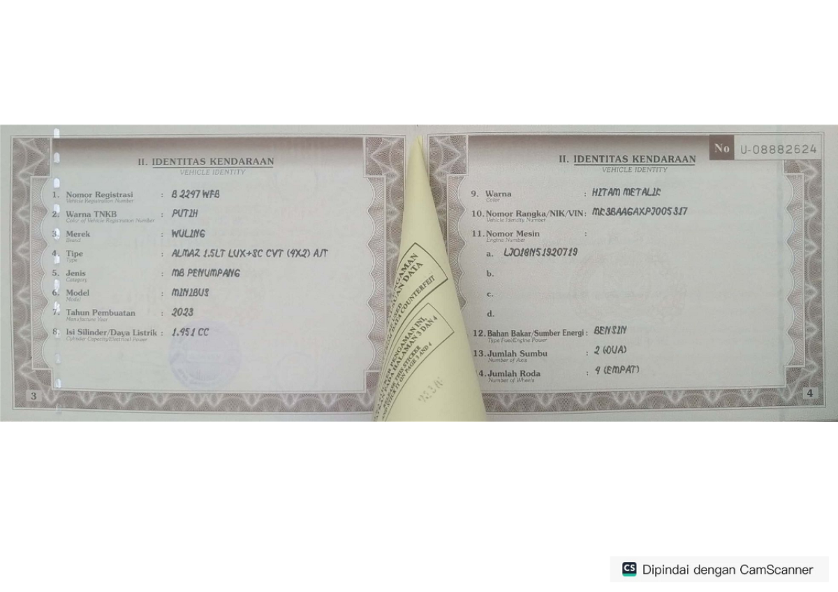 WULING  ALMAZ Almaz 1.5LT LUX + SC CVT (4X2) A/T