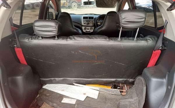 DAIHATSU AYLA