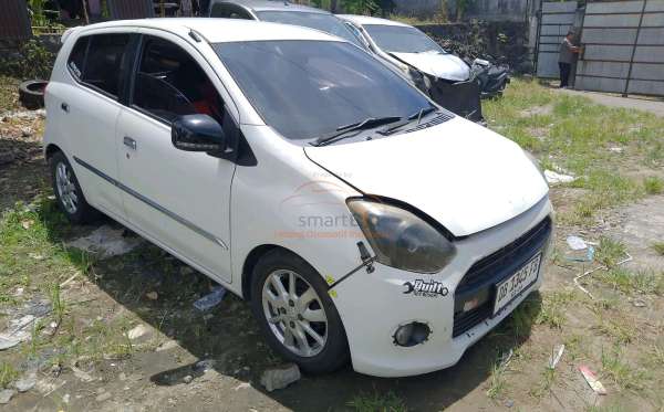 DAIHATSU  AYLA