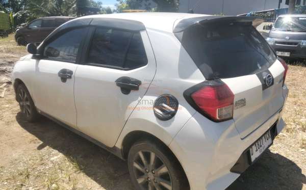 DAIHATSU AYLA