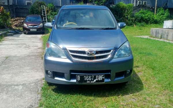 DAIHATSU XENIA Li