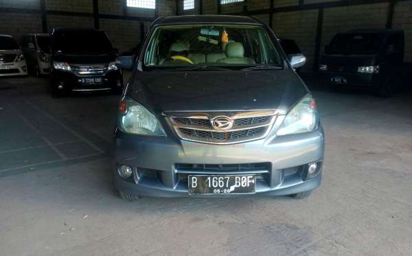 DAIHATSU XENIA Li