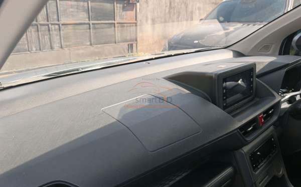 DAIHATSU XENIA
