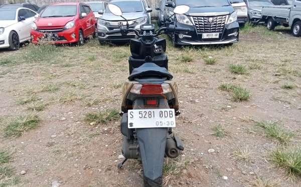 HONDA  BEAT STREET