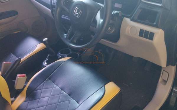 HONDA BRIO