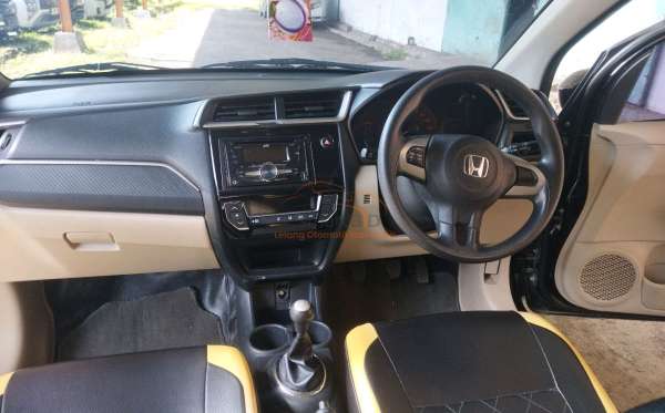 HONDA BRIO
