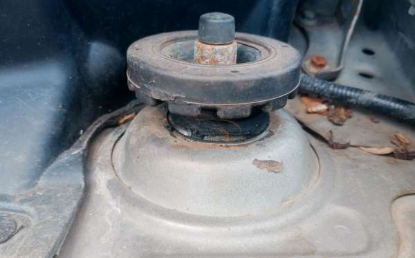 HONDA MOBILIO DD4 1.5 E M CVT CKD
