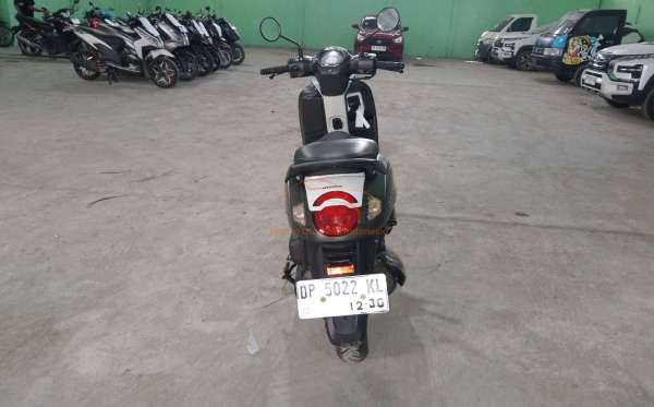 HONDA  SCOOPY