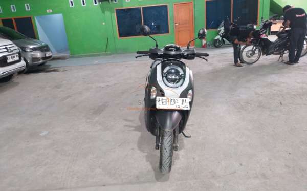 HONDA  SCOOPY