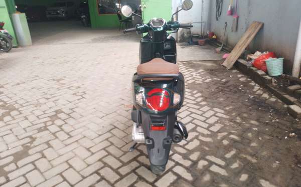 HONDA  SCOOPY