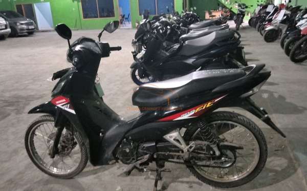 HONDA REVO FIT