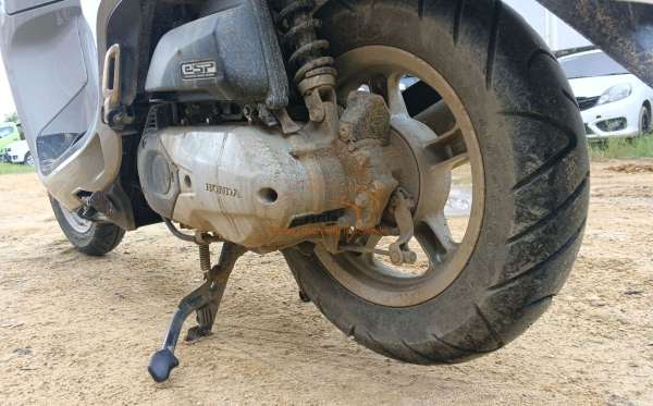 HONDA  SCOOPY