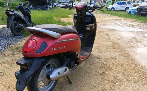 HONDA  SCOOPY