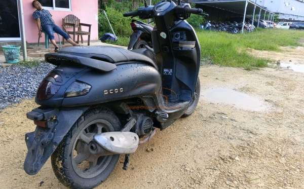 HONDA SCOOPY PRESTIGE