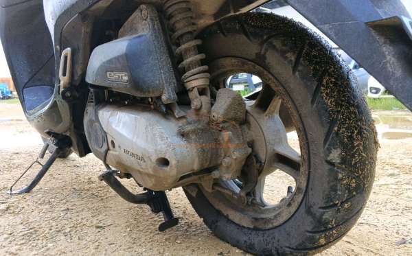HONDA SCOOPY PRESTIGE