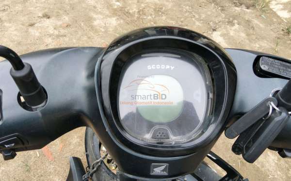 HONDA SCOOPY PRESTIGE