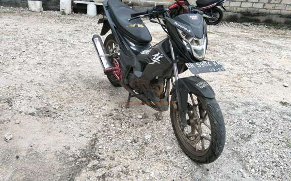 HONDA SONIC 150 R