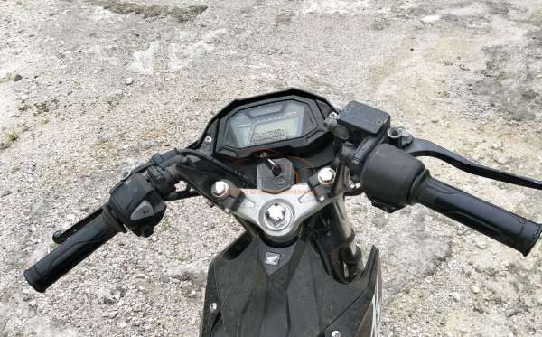 HONDA SONIC 150 R