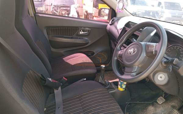 TOYOTA AGYA 1.2 G
