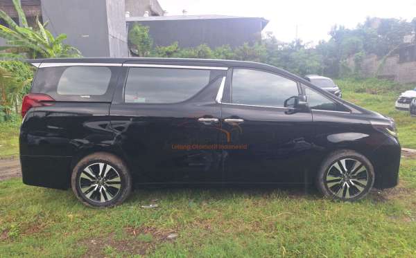 TOYOTA ALPHARD 2.5 G