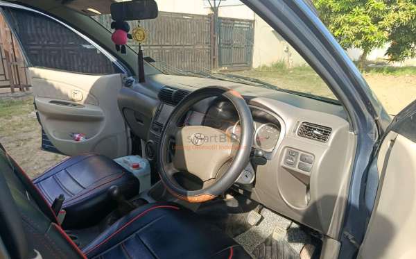 TOYOTA  AVANZA