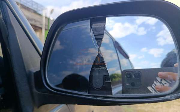 TOYOTA  AVANZA