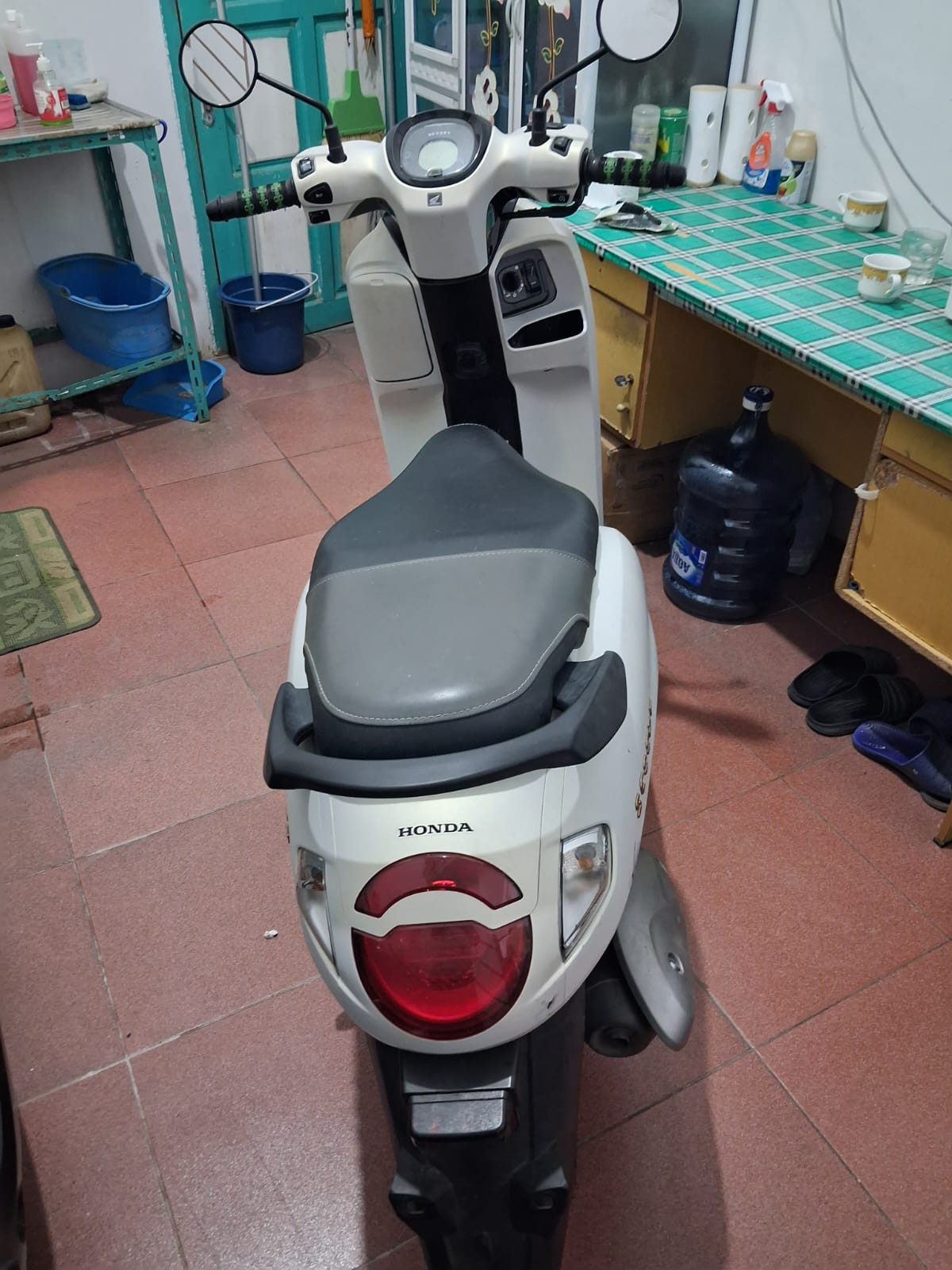 HONDA SCOOPY PRESTIGE