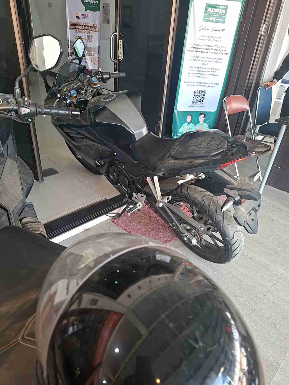 HONDA CBR 150 R
