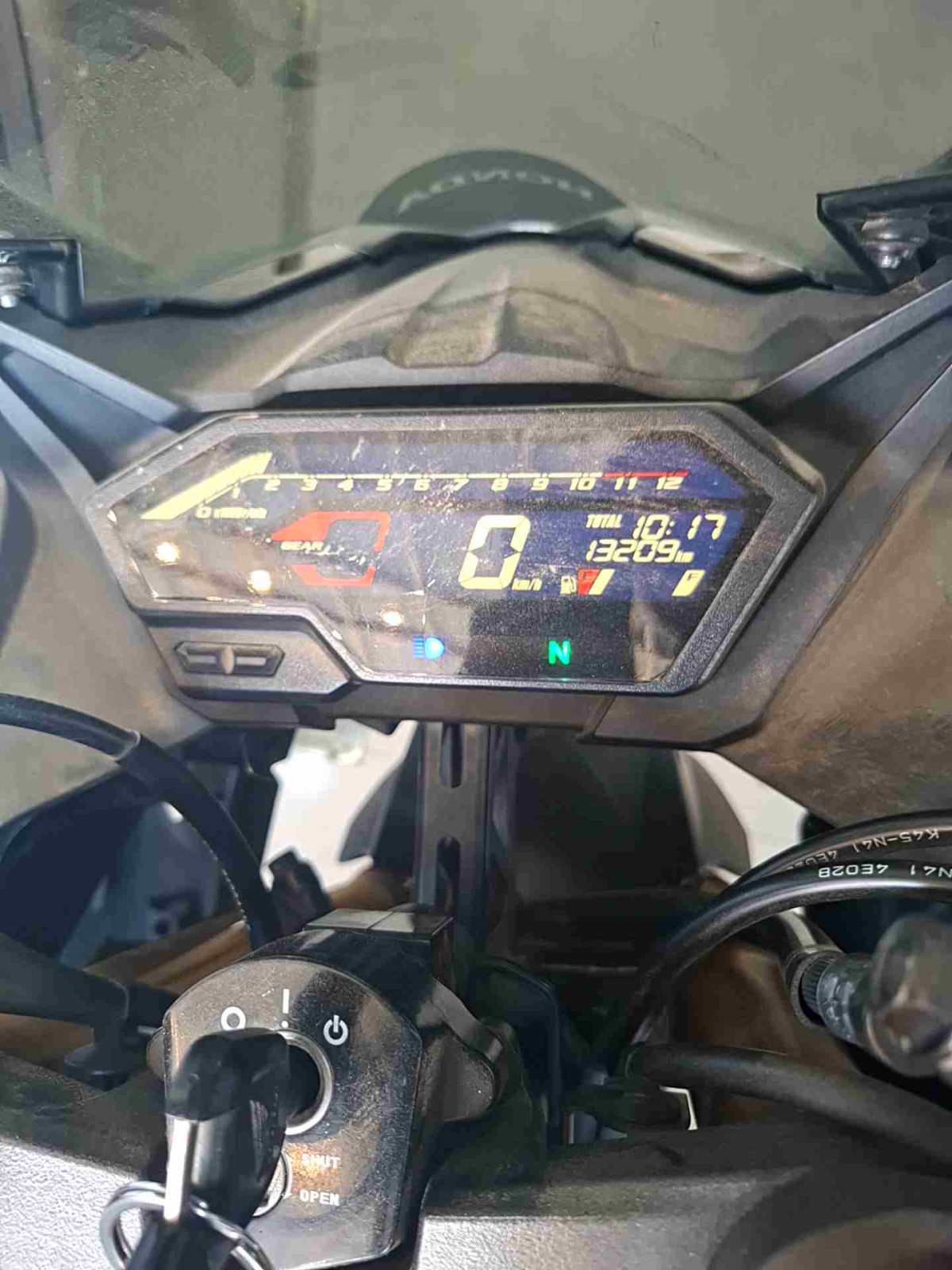 HONDA CBR 150 R