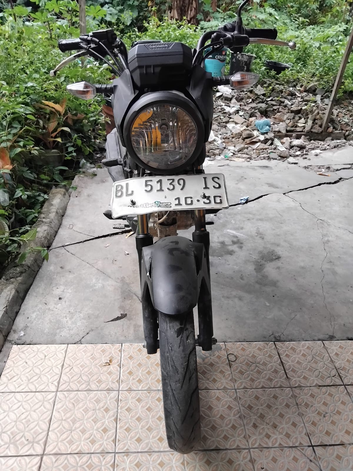 HONDA CB 150 Verza