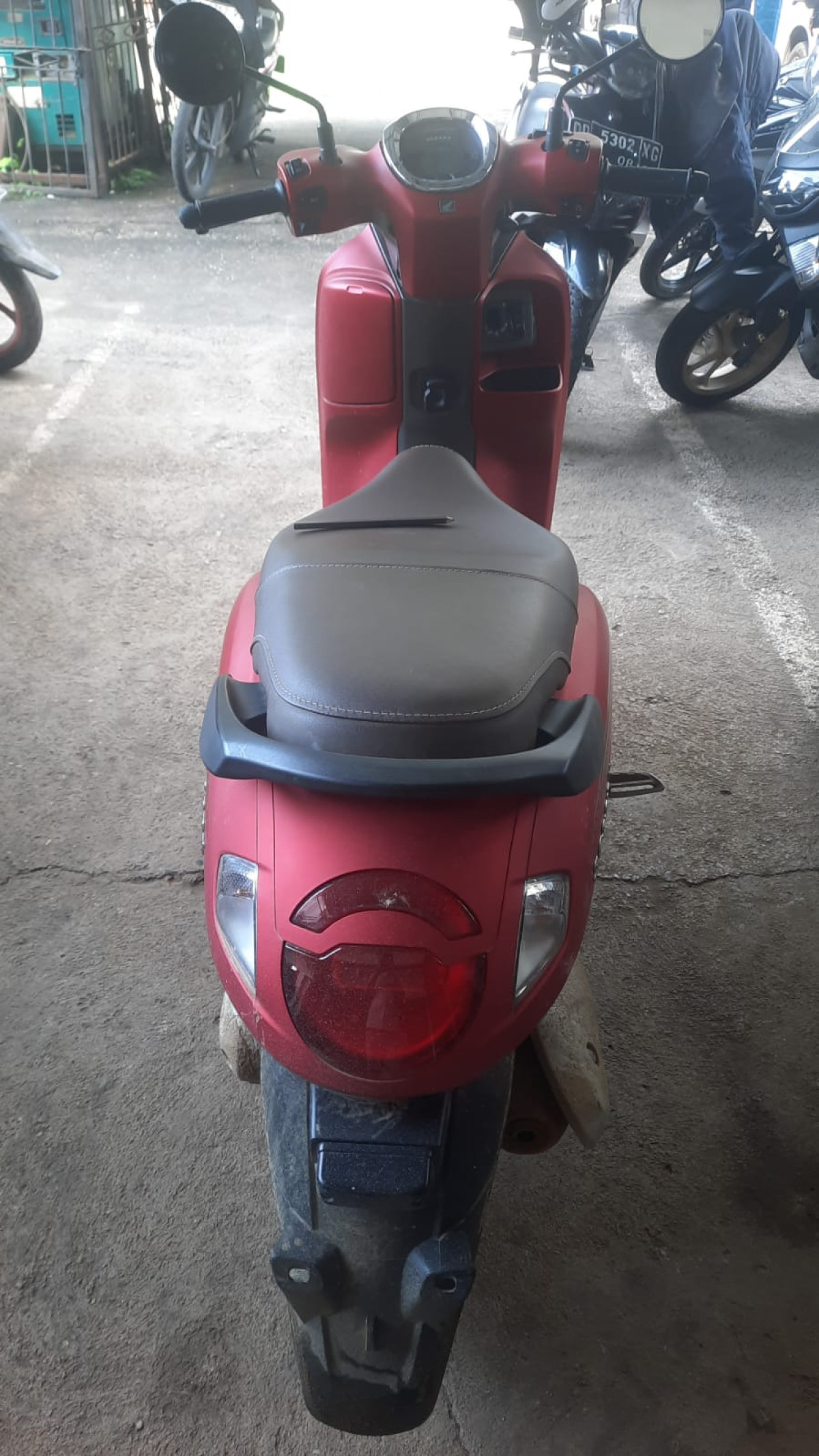 HONDA SCOOPY PRESTIGE