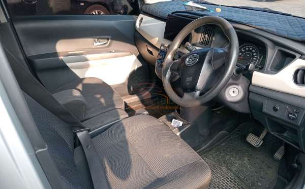 DAIHATSU SIGRA R
