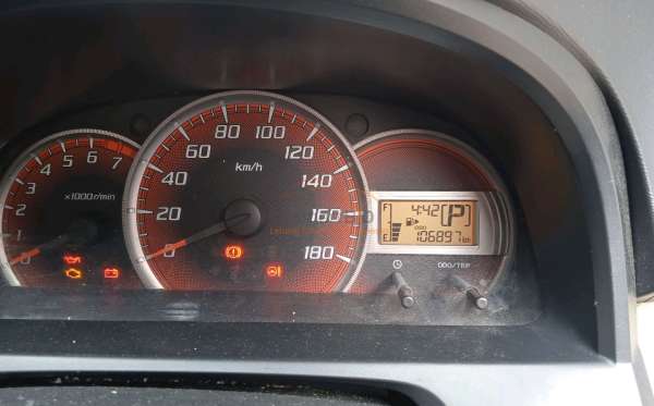 DAIHATSU  XENIA