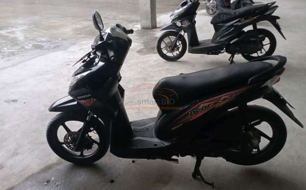 HONDA  BEAT
