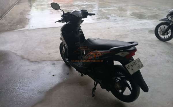 HONDA  BEAT