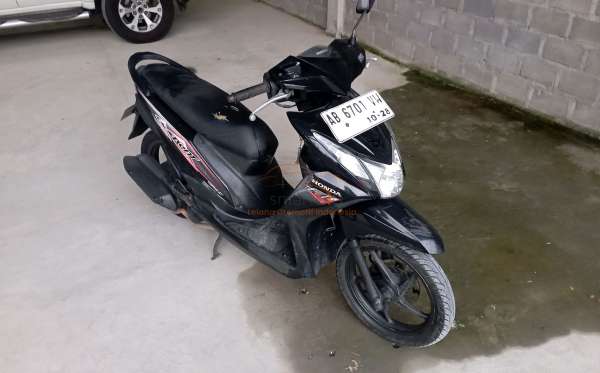 HONDA  BEAT