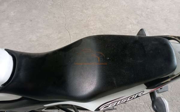 HONDA CB 150 R