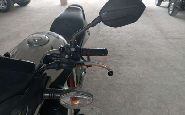 HONDA CB 150 R