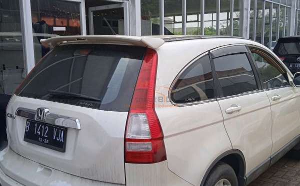 HONDA  CR-V  RE1 2WD 2.0 A/T