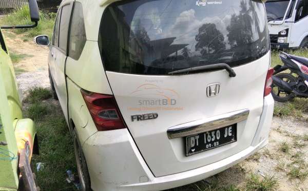 HONDA  FREED  GB3 1.5 E