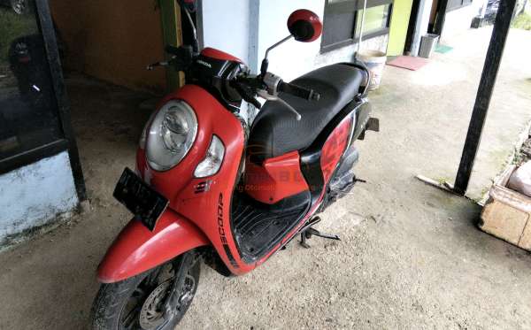HONDA  SCOOPY