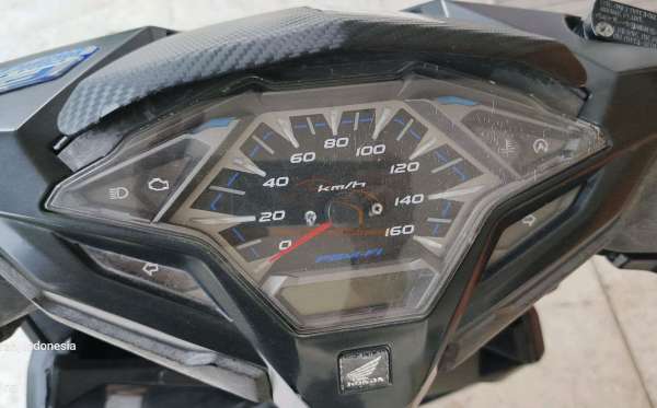 HONDA  VARIO 150