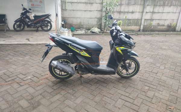 HONDA  VARIO 125