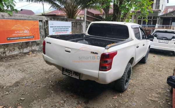 MITSUBISHI STRADA TRITON DC HDX