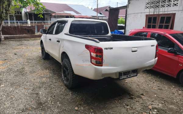 MITSUBISHI STRADA TRITON DC HDX