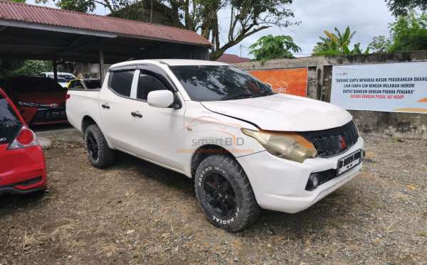 MITSUBISHI STRADA TRITON DC HDX