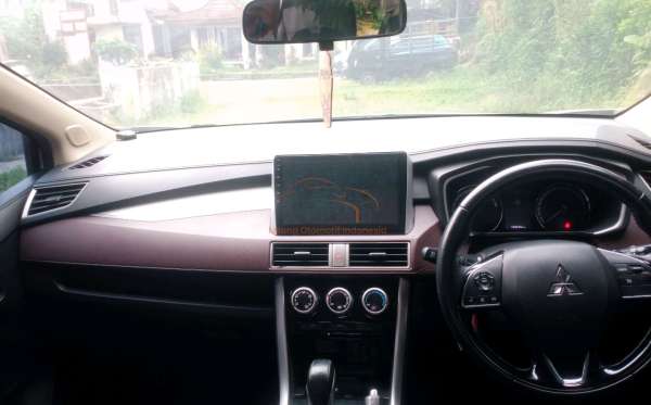 MITSUBISHI XPANDER CROSS 1.5L PLUS
