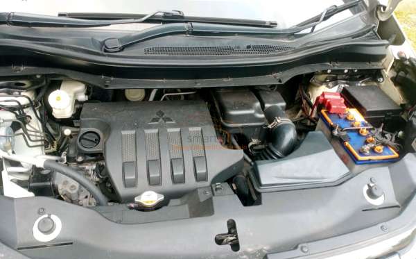 MITSUBISHI XPANDER CROSS 1.5L PLUS