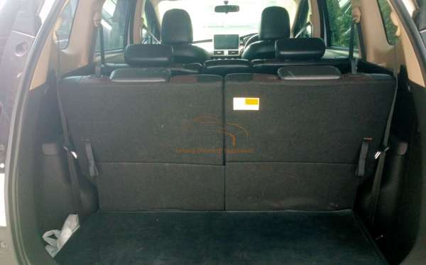 MITSUBISHI XPANDER CROSS 1.5L PLUS